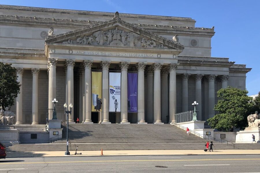 National Mall Tour with 10+ Stops, Boat Cruise, Entry Tickets - Martin Luther King Jr. Memorial and the story of civil rights