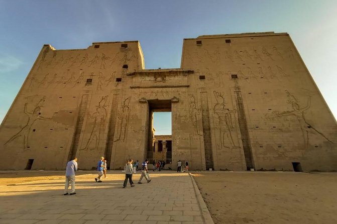 Nile Cruise 4 Days / Deluxe from Aswan to luxor- Private Tour - Day 3: Luxor’s west bank