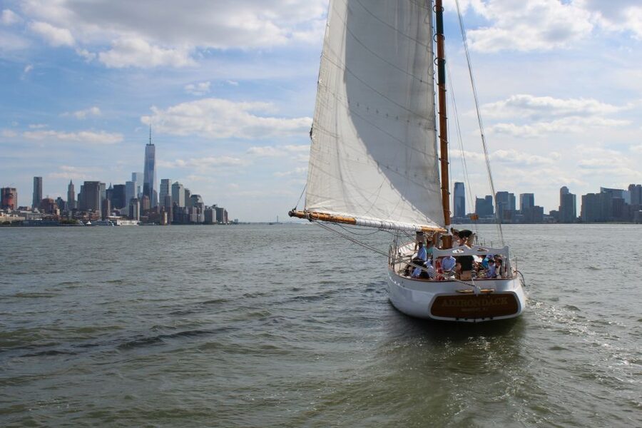 NYC: Hudson River Fall Foliage Sailing Trip - Who gets the best value for $143?