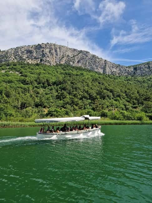 Omiš: 2-Hour Cetina River Boat Tour and Nature Park Visit - The first 40 minutes: Fortica, bunkers, and mountain walls