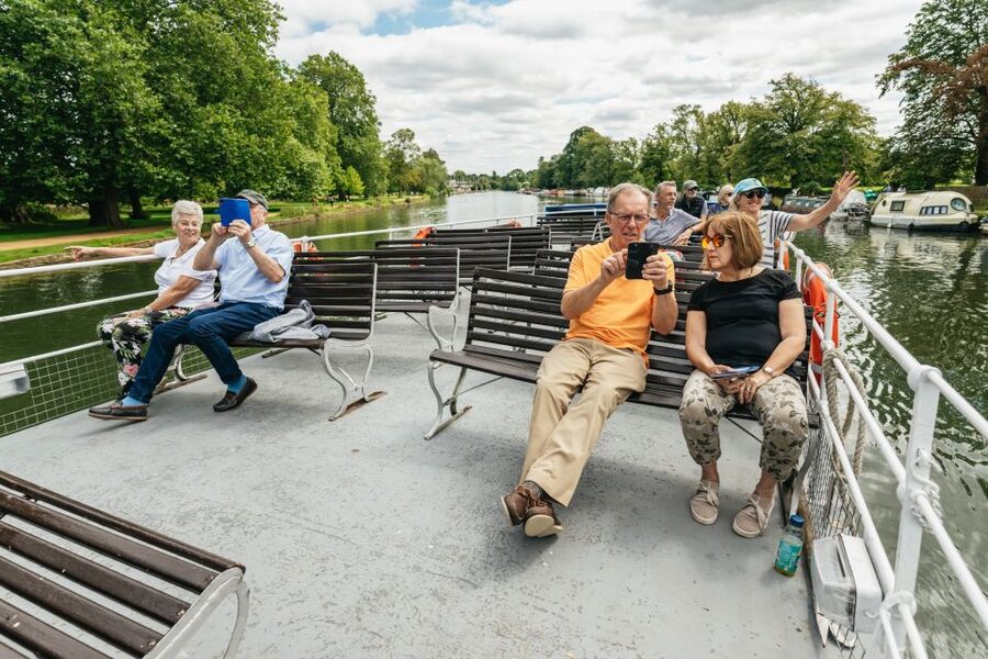 Oxford: River Thames Sightseeing Cruise - Booking flexibility and meeting-point basics