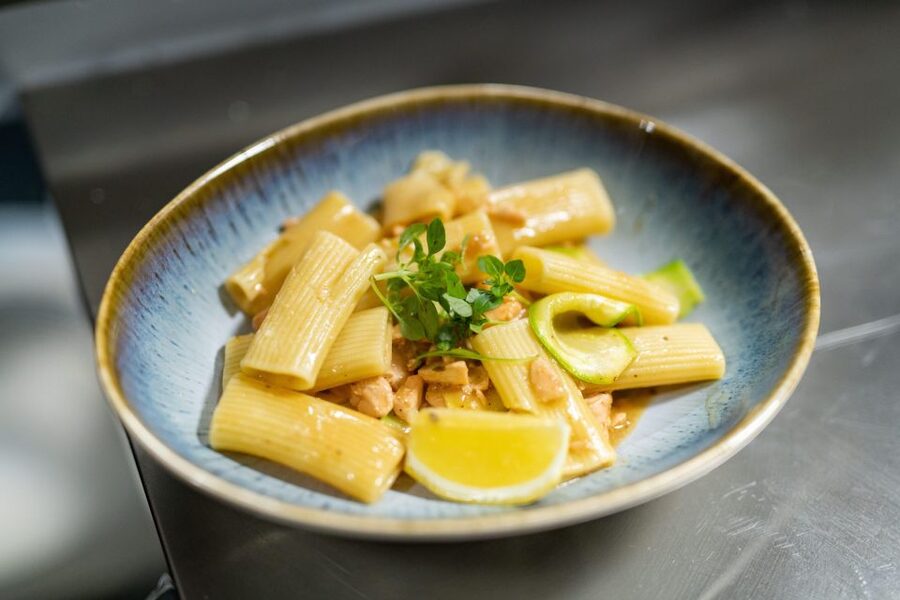 Paris: 3-Course Italian Meal Seine Cruise - Who will enjoy this Seine cruise most