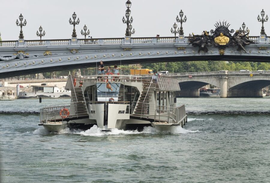 Paris: Big Bus Hop-on Hop-off Tour and Seine River Cruise - Why this tour works well for a first day in Paris