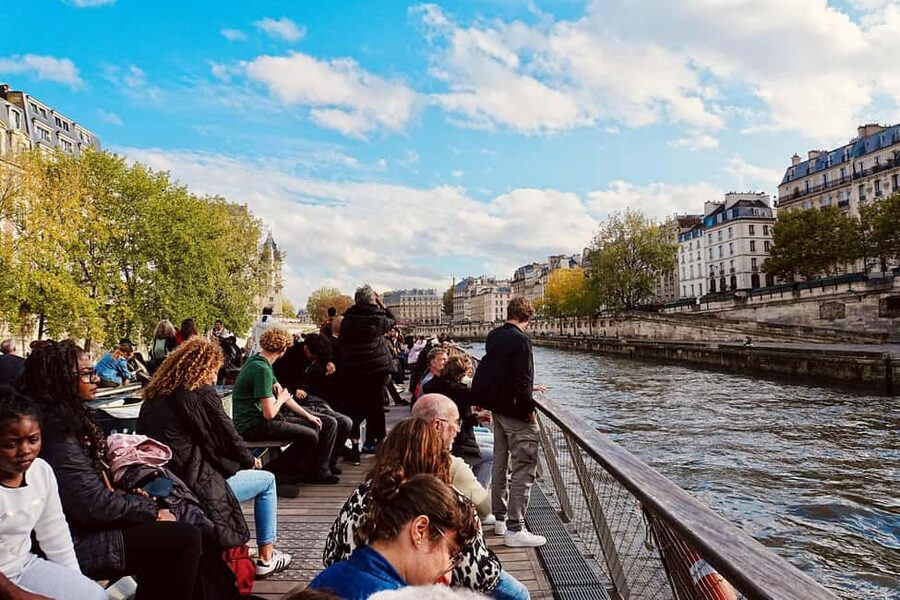 Paris: Big Bus Hop-on Hop-off Tour and Seine River Cruise - The one-hour Seine cruise at Pontoon 3