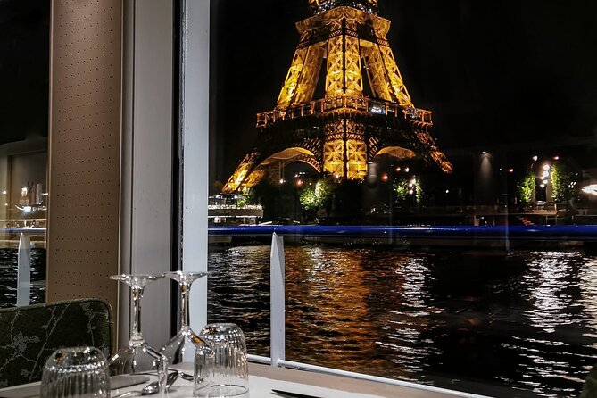Paris Capitaine Fracasse 3 Course Seine River Dinner Cruise - Who should book Le Capitaine Fracasse?