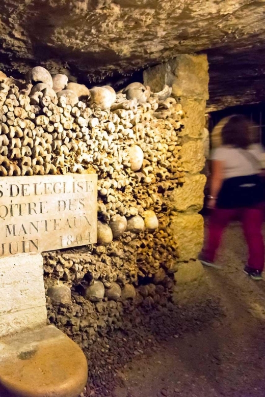 Paris: Catacombs Ticket and Seine River Cruise - What the Catacombs visit is really like