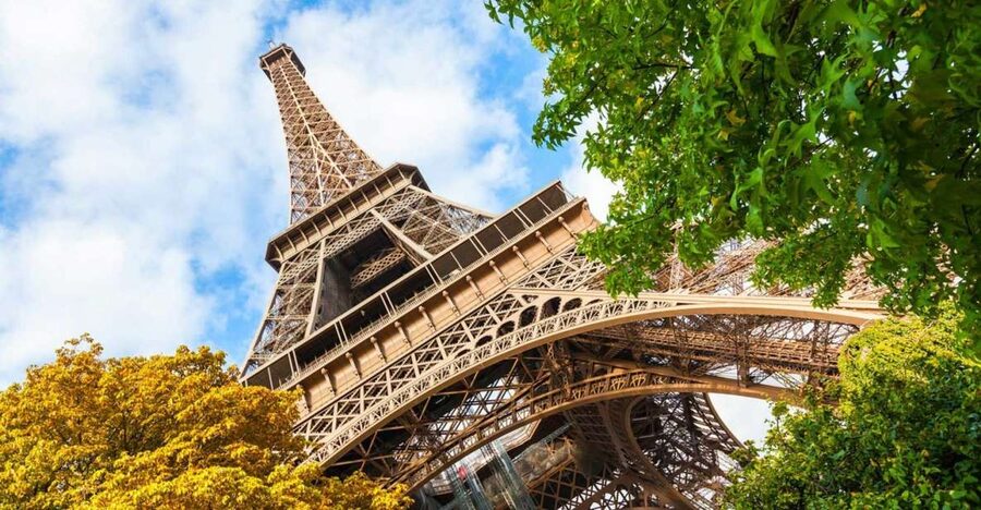 Paris: Eiffel Tower Access and Seine River Cruise - Security and elevators still take time