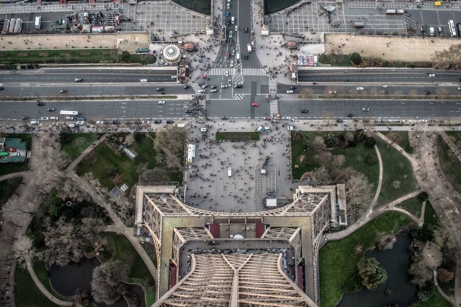 Paris: Eiffel Tower Access and Seine River Cruise - What the $38 price really buys you