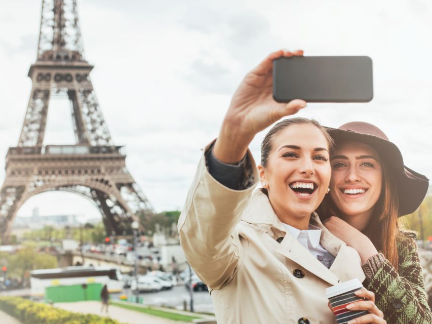 Paris: Eiffel Tower Hosted Tour, Seine Cruise and City Tour - Key points at a glance