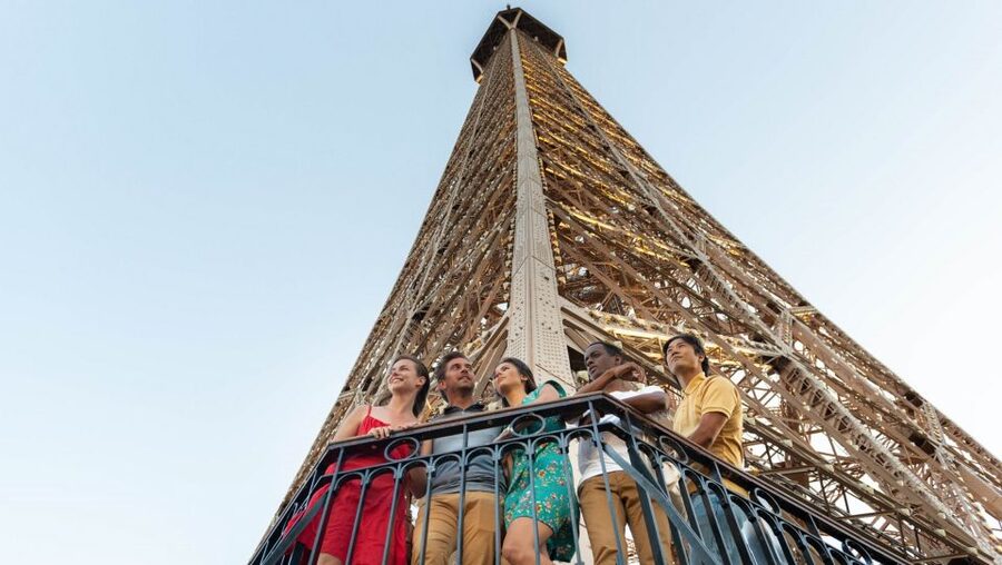 Paris: Eiffel Tower Hosted Tour, Seine Cruise and City Tour - The 2nd floor or the summit