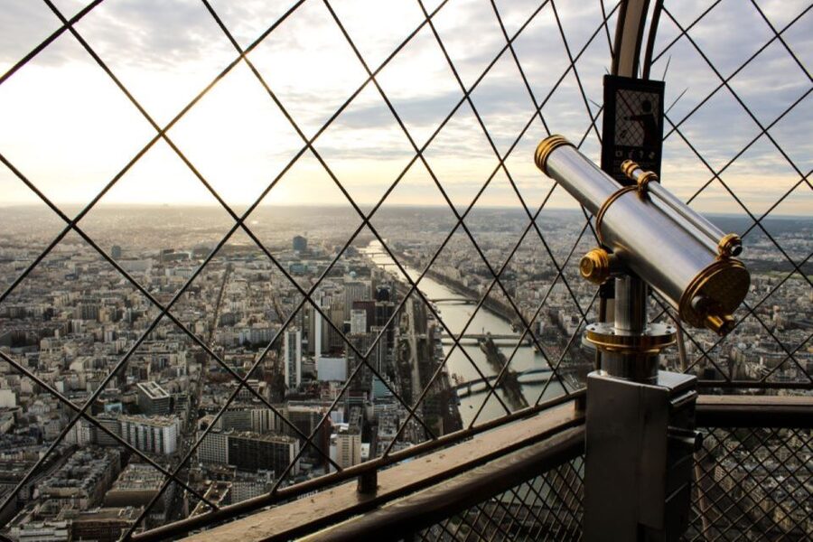 Paris: Eiffel Tower Summit Floor Ticket & Seine River Cruise - The Seine cruise past Paris landmarks