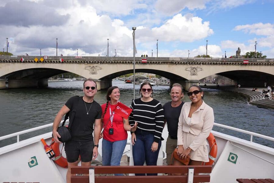 Paris: Eiffel Tower Tour & River Cruise with Summit Option - When to book this experience