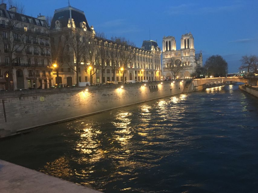 Paris: Happy Hour Evening Cruise on the Seine River - Should you book the Paris Canal evening cruise?