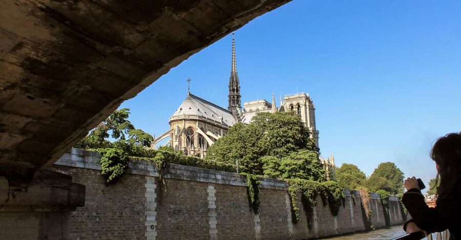Paris: Seine River and Canal Saint-Martin Cruise - The Seine: Paris in its familiar, grandest form