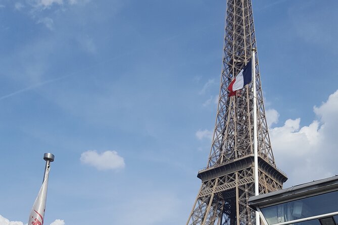 Paris Seine River Champagne Tasting Cruise - The Grand Palais and the changing river views