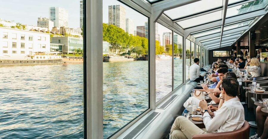 Paris: Seine River Panoramic Views Dinner Cruise - FAQ