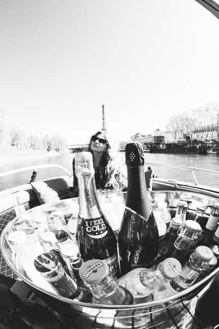 Paris: Seine River Private Cruise - Quick takeaways