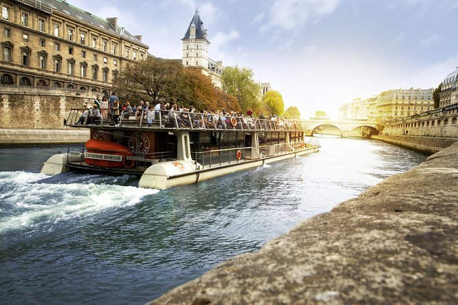Paris Seine River Sightseeing Cruise with Commentary by Bateaux Parisiens - Parliament, Musée d’Orsay, and the Left Bank