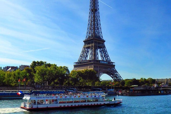 Paris Seine River Sightseeing Guided Cruise Vedettes du Pont Neuf - Key points to know before boarding