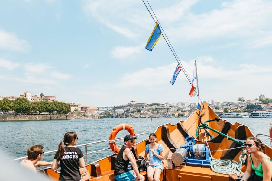 Porto: 6 Bridges Douro River Cruise - From Ribeira to Freixo