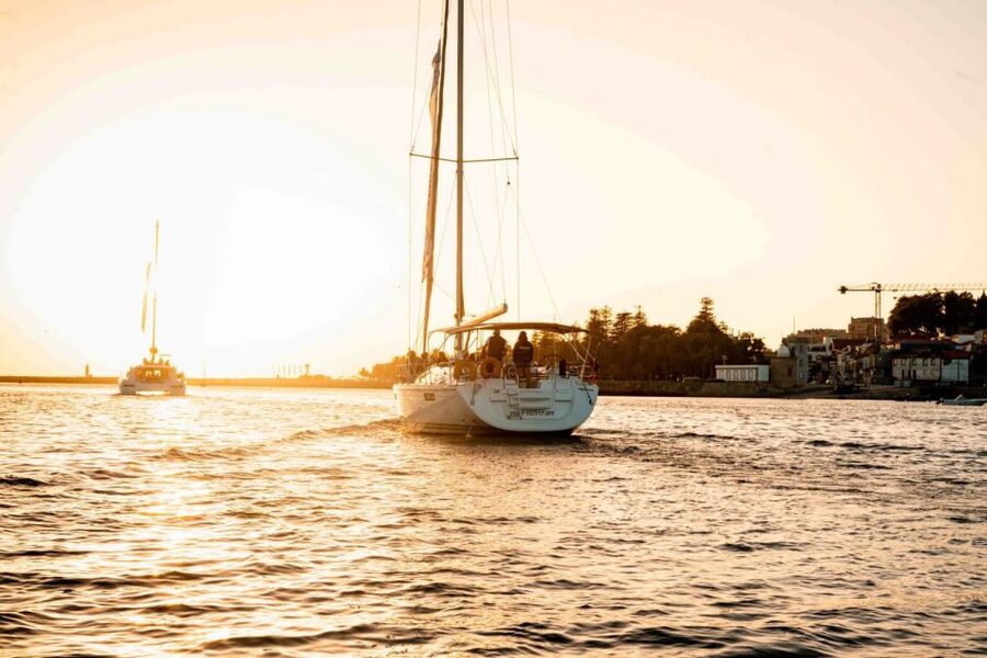 Porto: Daytime or Sunset Douro River Cruise With Port Wine - Why the Douro is the right place to see Porto