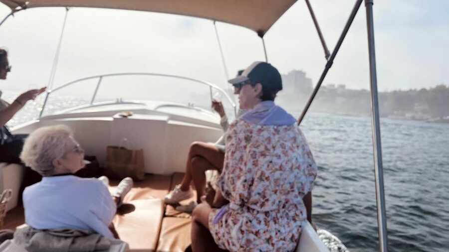 Porto: Douro River Boat Cruise with Port Wine Tasting - Ribeira, Porto, and the City Seen From Below