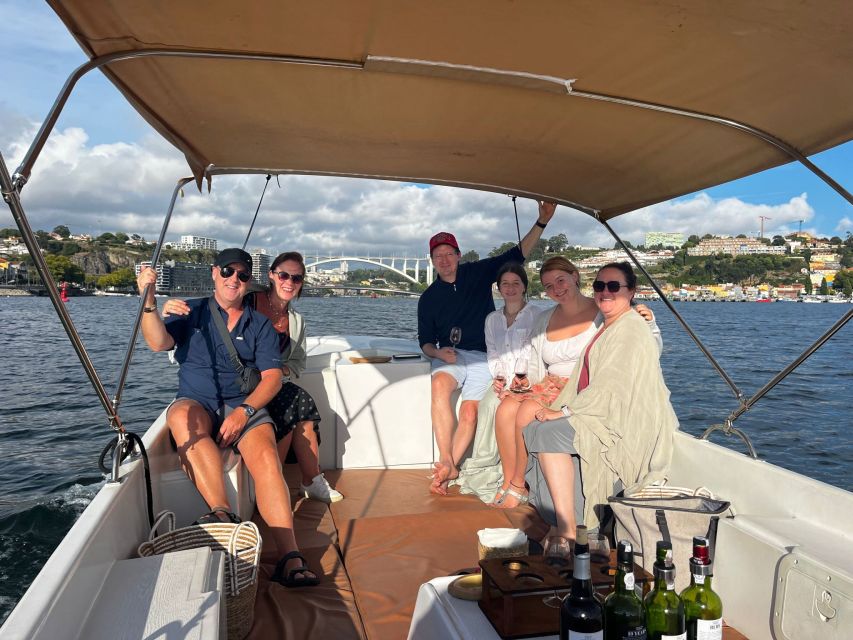 Porto: Douro River Boat Cruise with Port Wine Tasting - Guides, Group Size, and the Feel on Board