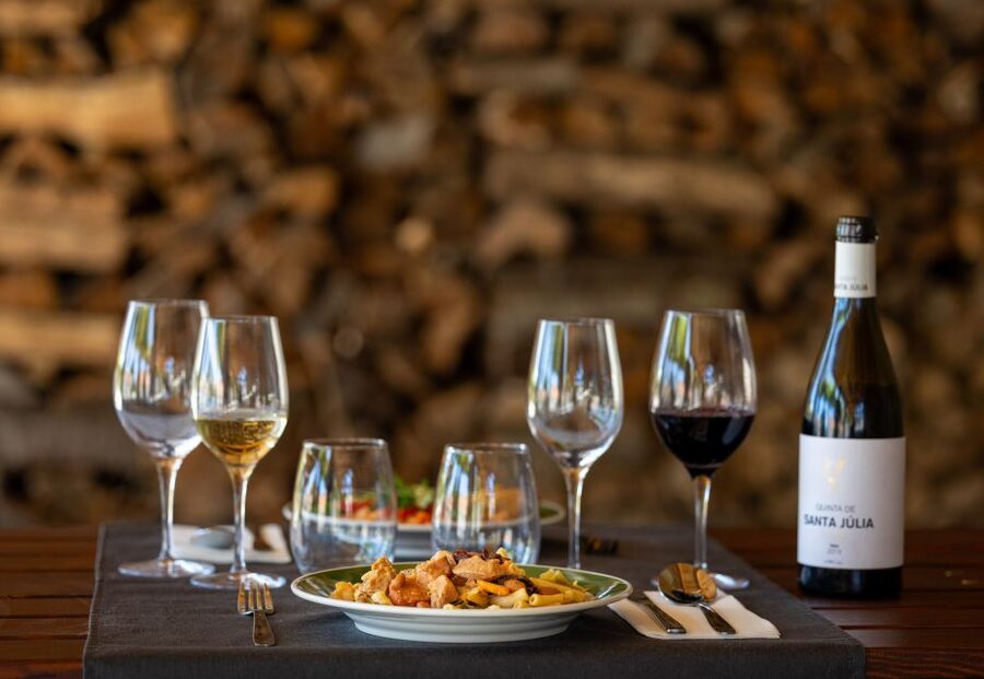 Porto: Douro Valley Tour with Lunch, Boat Cruise & Tastings - Pinhão and the Douro cruise