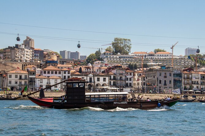 Porto Six Bridges Panoramic Cruise on the Douro River - Boarding from Porto or Gaia