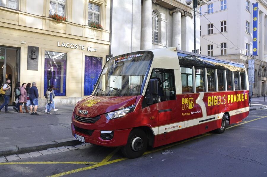 Prague: Big Bus Hop-on Hop-off, Castle Tour and River Cruise - What can go wrong, and how to avoid it