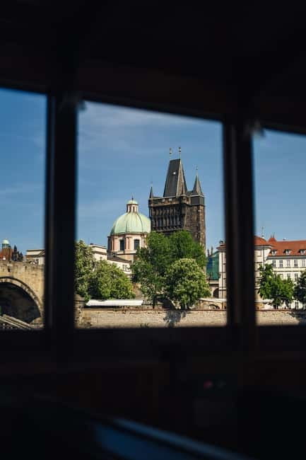 Prague: Canal Cruise Around Charles Bridge - Timing, flexibility, and the best departure