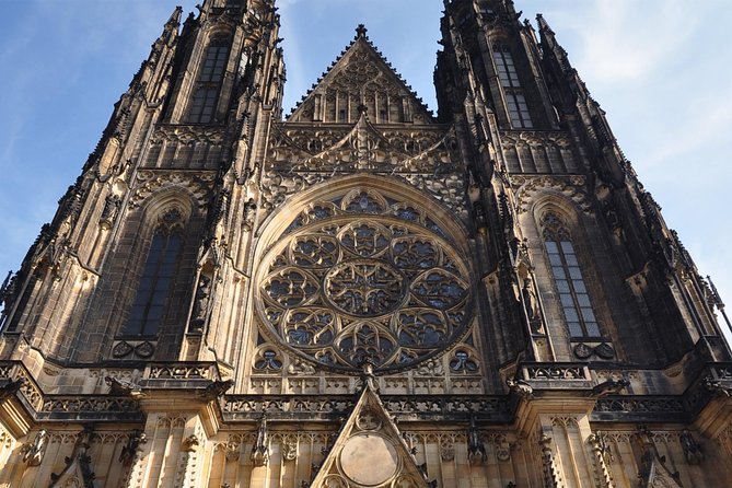 Prague Half Day City Tour Including Vltava River Cruise - How the pace feels in practice
