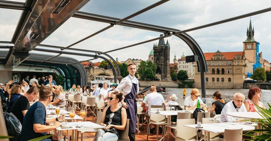 Prague: Vltava River Lunch Cruise in an Open-Top Glass Boat - Prague Castle, Kampa Island, and the historic center