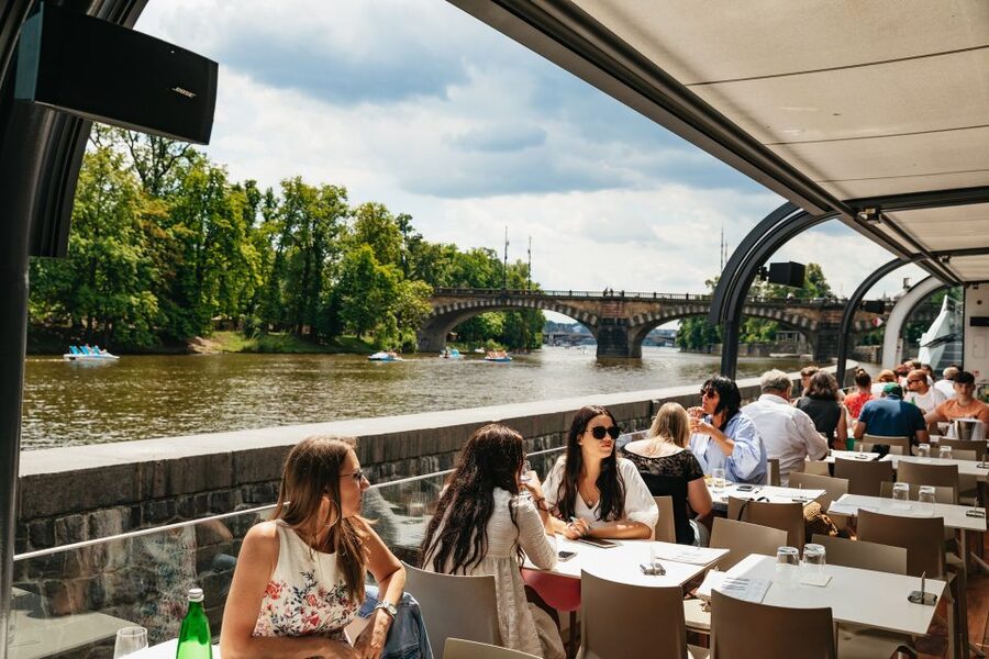 Prague: Vltava River Lunch Cruise in an Open-Top Glass Boat - Lunch with an accordion soundtrack