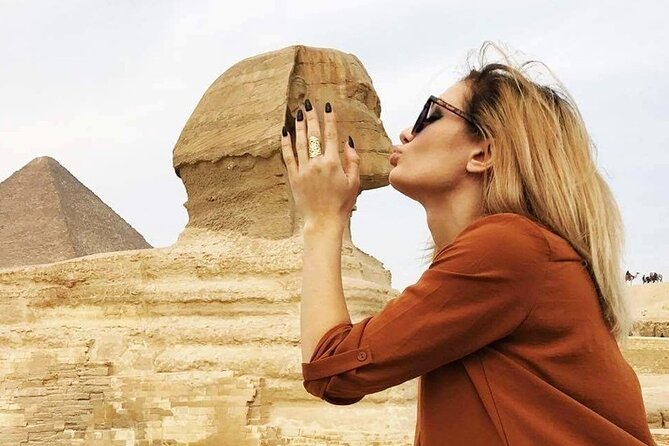 Private Day Tour to Giza Pyramids, Sphinx & Saqqara + Luxury Nile Dinner Cruise - Who should book this private Cairo tour?