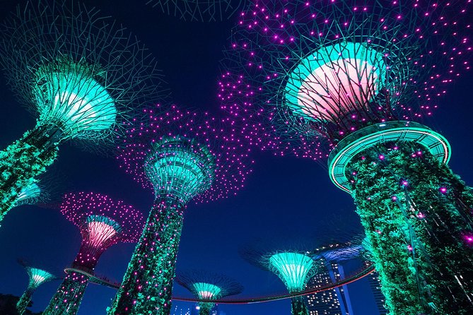 Private Tour: Nighttime Sightseeing with River Cruise - Clarke Quay leads into the Singapore River
