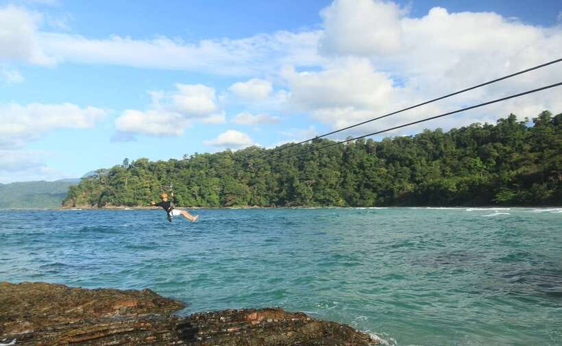 Puerto Princesa: Underground River, Zipline, Paddleboat Tour - The road from Puerto Princesa to Sabang