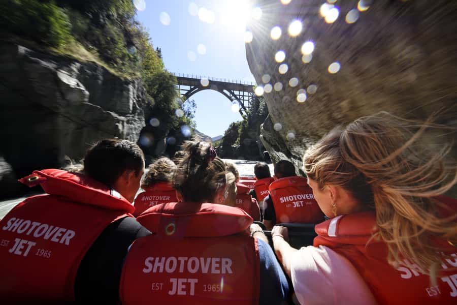 Queenstown: Shotover River Extreme Jet Boat Experience - Families, nervous riders, and physical limits