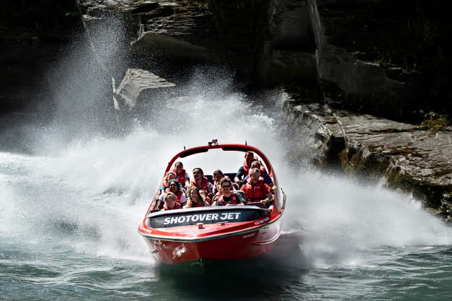 Queenstown: Shotover River Extreme Jet Boat Experience - From Queenstown to the jet base in under 10 minutes