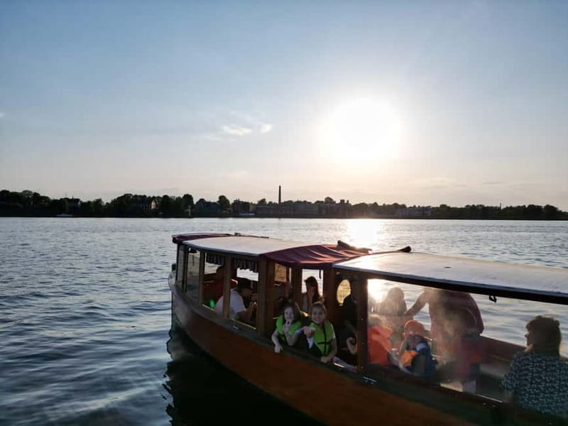 Riga: Canal Boat Tour with Drink & Old Town Audio Tour - How good is the $13 price?