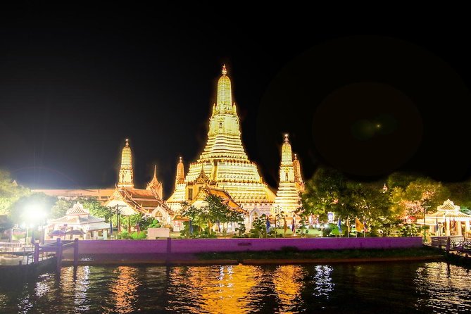 Saffron Luxury Dinner Cruise: A Journey on the River of Kings - The four-course Thai dinner