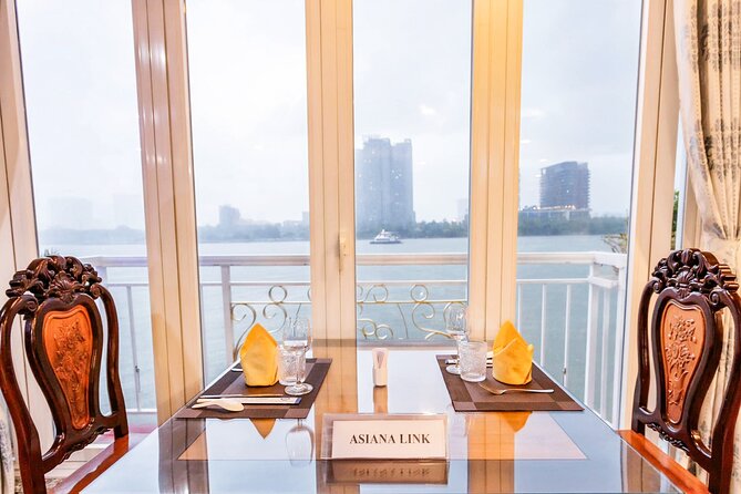 Saigon River Dinner Cruise: Buffet, Set Menu, Fine Dining (3hrs) - Pickup at 5:30 pm and the trip to the pier