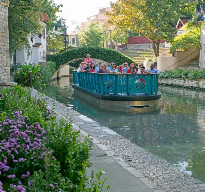 San Antonio: River Walk Cruise Ticket - Practical details that affect the outing