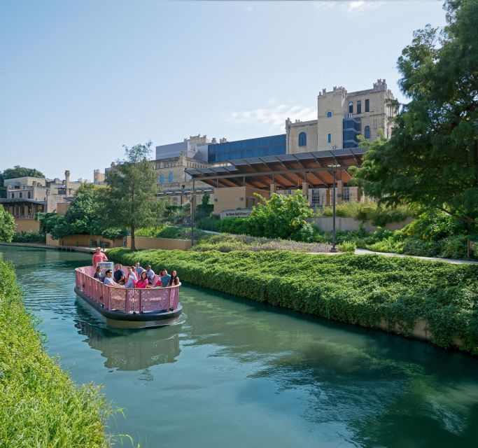San Antonio: River Walk Cruise Ticket - What you see from the boat
