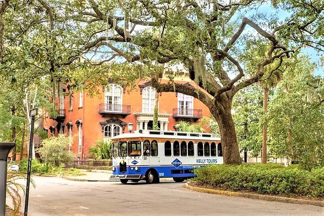 Savannah Land & Sea Combo: City Sightseeing Trolley Tour with Riverboat Cruise - What this Savannah combo actually gives you
