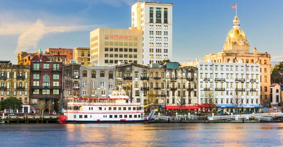 Savannah: Riverboat Cruise & City Tour Combo - Drop-off help and getting around Savannah