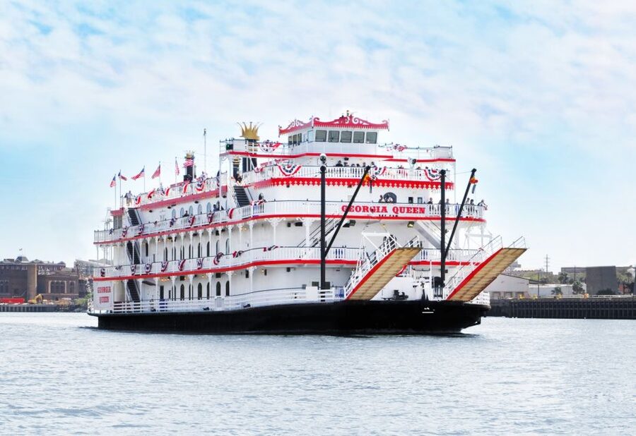 Savannah: Riverboat Narrated Harbor Sightseeing Cruise - What the $41 price really buys you