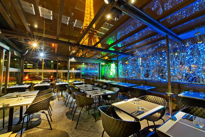 Seine River Sightseeing Cruise and Dinner at Le Bistro Parisien - The route from the Eiffel Tower to Île Saint-Louis
