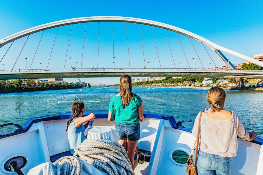 Seville: Guadalquivir River Cruise - What the $21 price really buys you