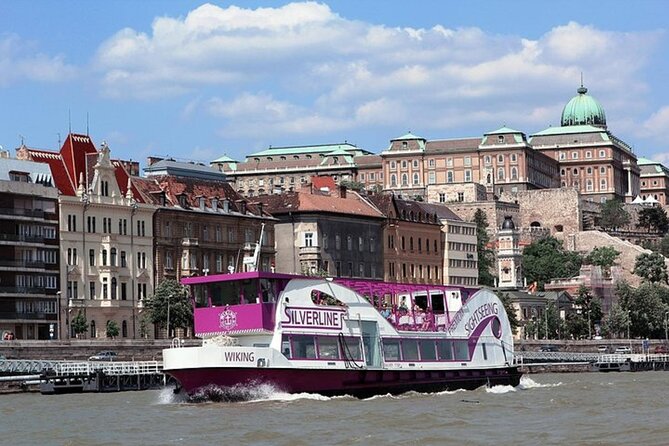 Sightseeing Cruise on the Danube with Audio Guide in Budapest - Chain Bridge and the Parliament view